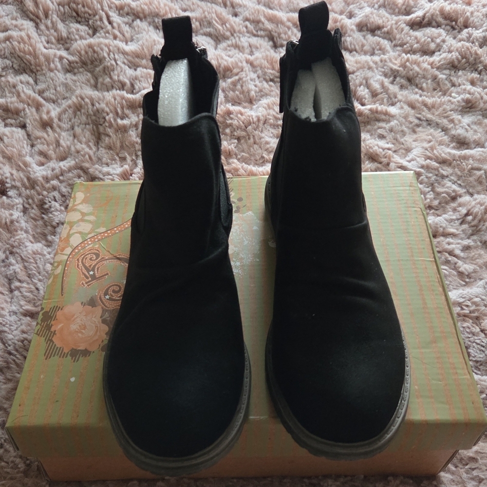 Black Ankle Boots